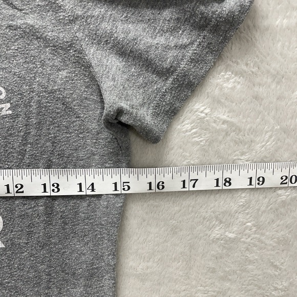 New Balance Canceled Pandemic NYC New York Marathon 2020 Women's S Rare Shirt - Picture 13 of 14